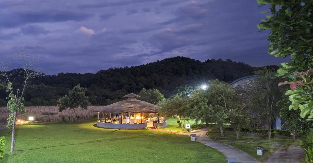Готель Club Mahindra Corbett Garjia Екстер'єр фото