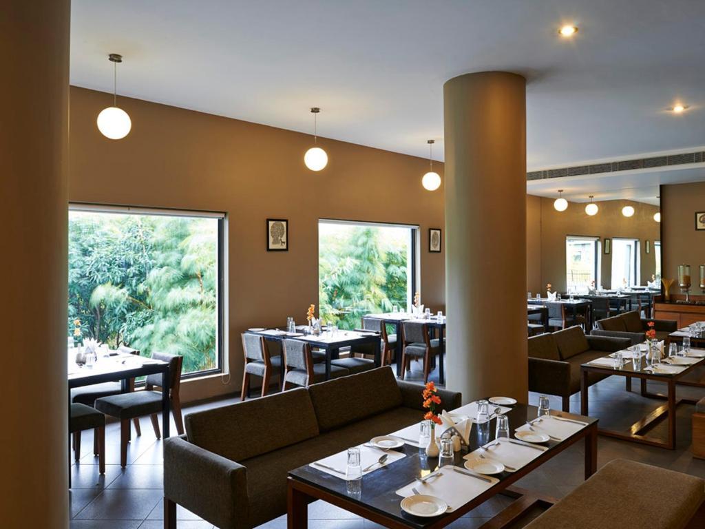 Готель Club Mahindra Corbett Garjia Екстер'єр фото